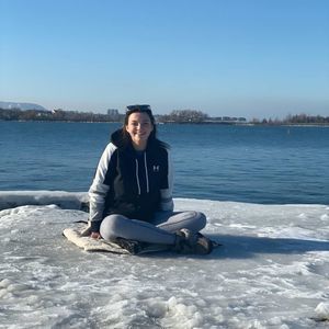 Meet your Posher, Allison